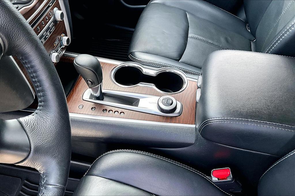 Thumbnail: 2020 Nissan Pathfinder - 15