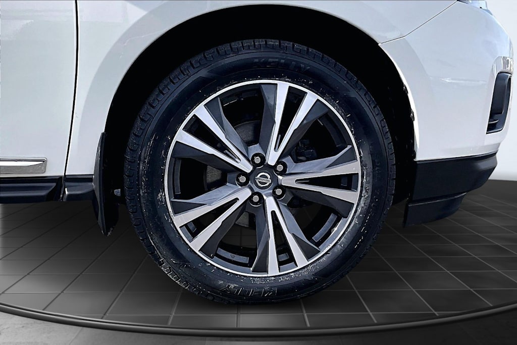 Thumbnail: 2020 Nissan Pathfinder - 34