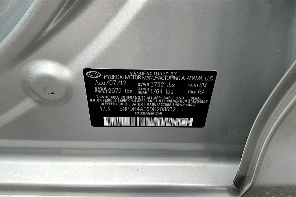 Thumbnail: 2013 Hyundai Elantra - 20