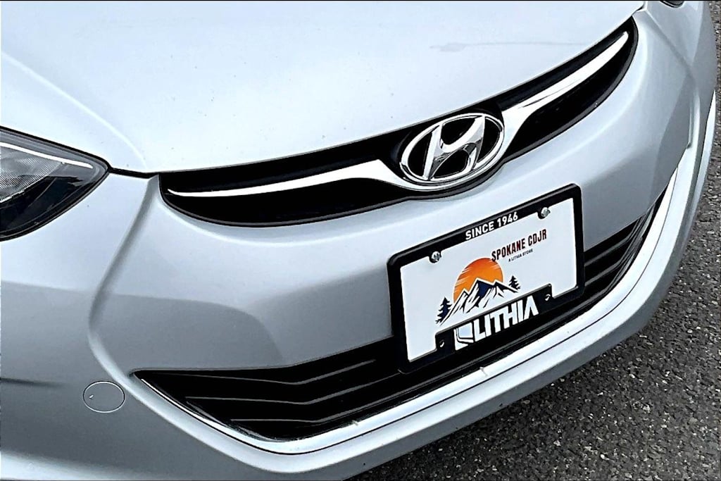 Thumbnail: 2013 Hyundai Elantra - 33