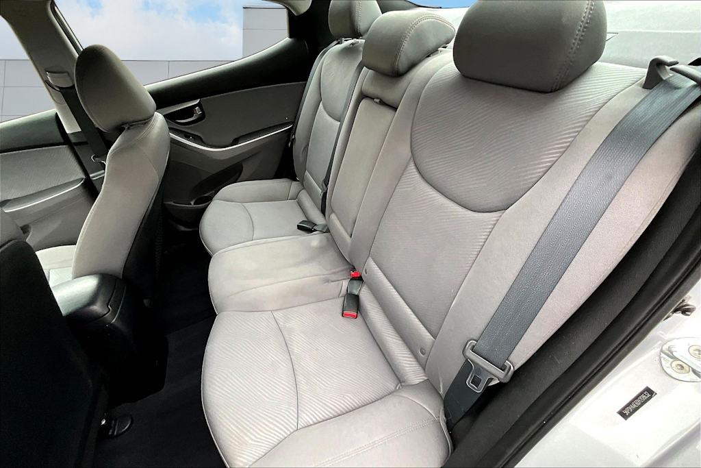 Thumbnail: 2013 Hyundai Elantra - 21