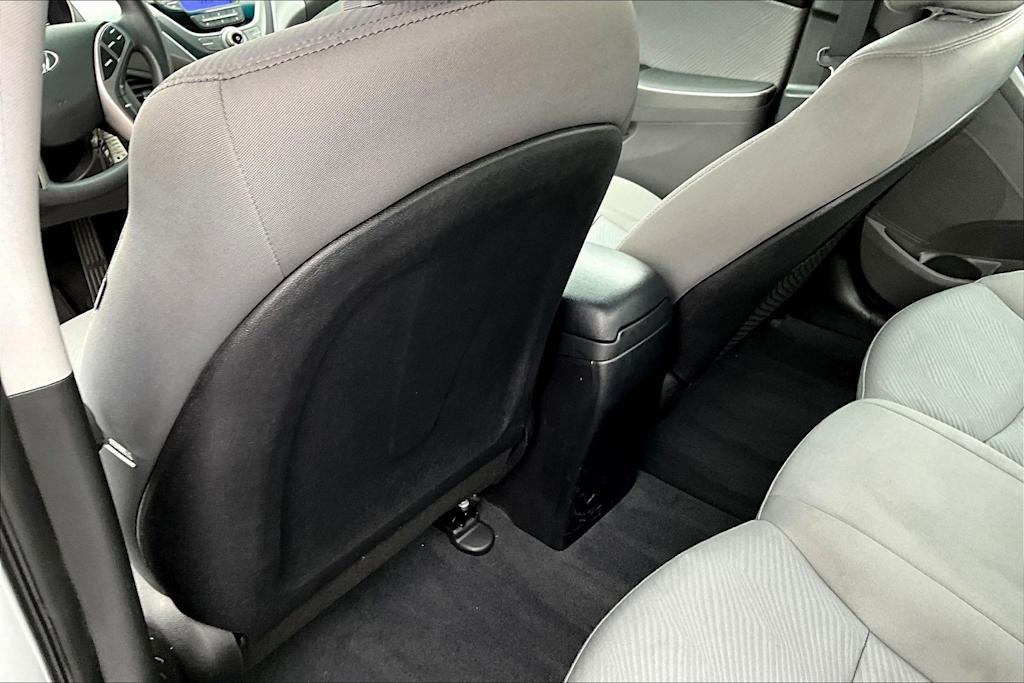 Thumbnail: 2013 Hyundai Elantra - 13