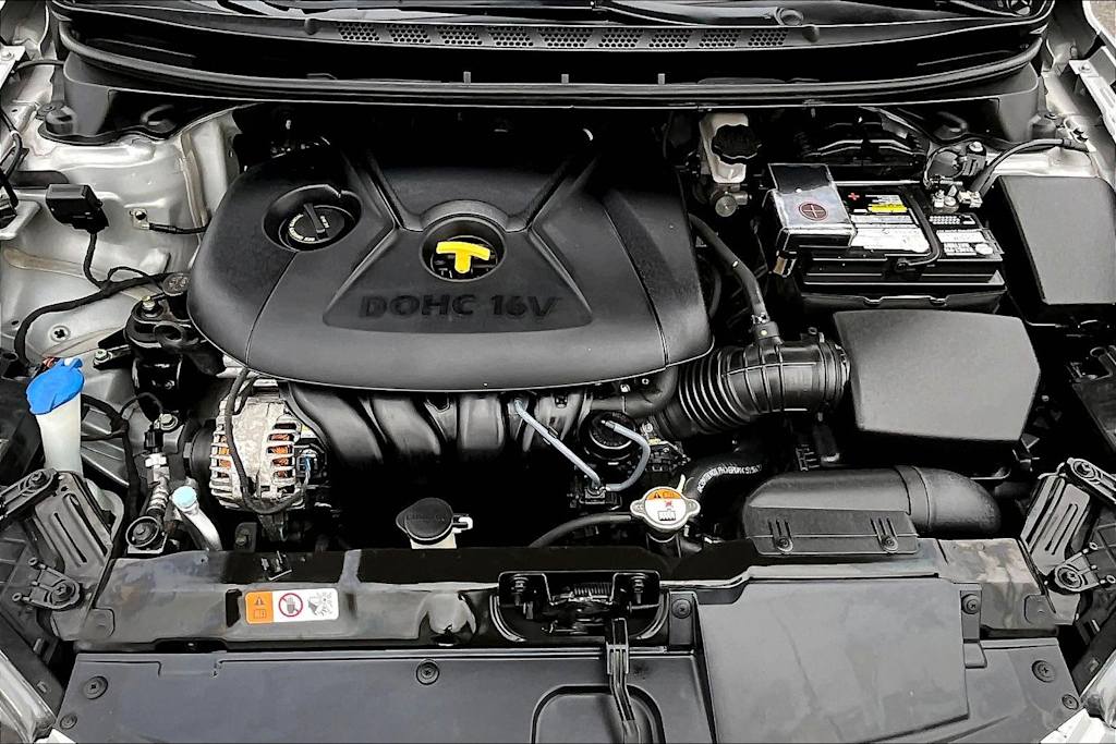 Thumbnail: 2013 Hyundai Elantra - 9