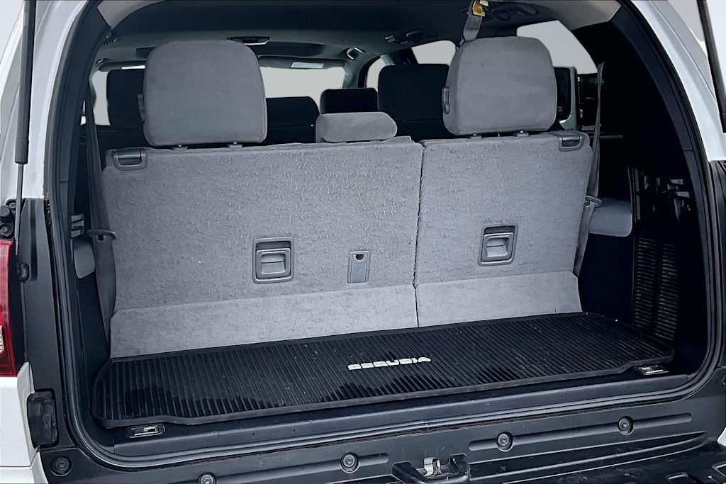 Thumbnail: 2019 Toyota Sequoia - 22