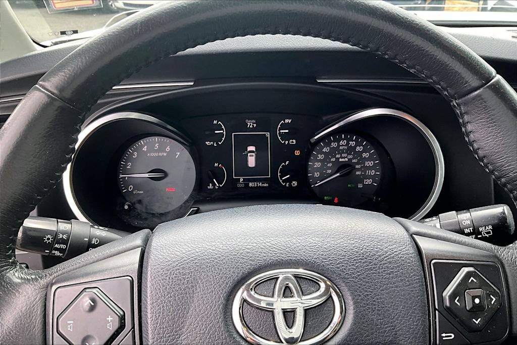 Thumbnail: 2019 Toyota Sequoia - 18