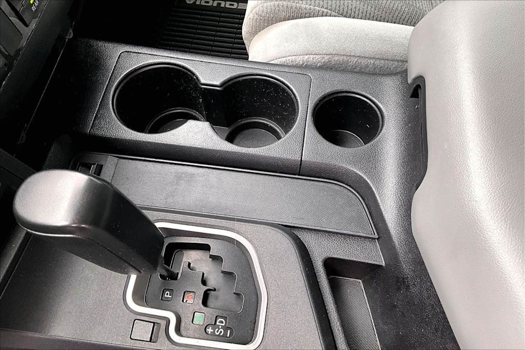 Thumbnail: 2019 Toyota Sequoia - 17