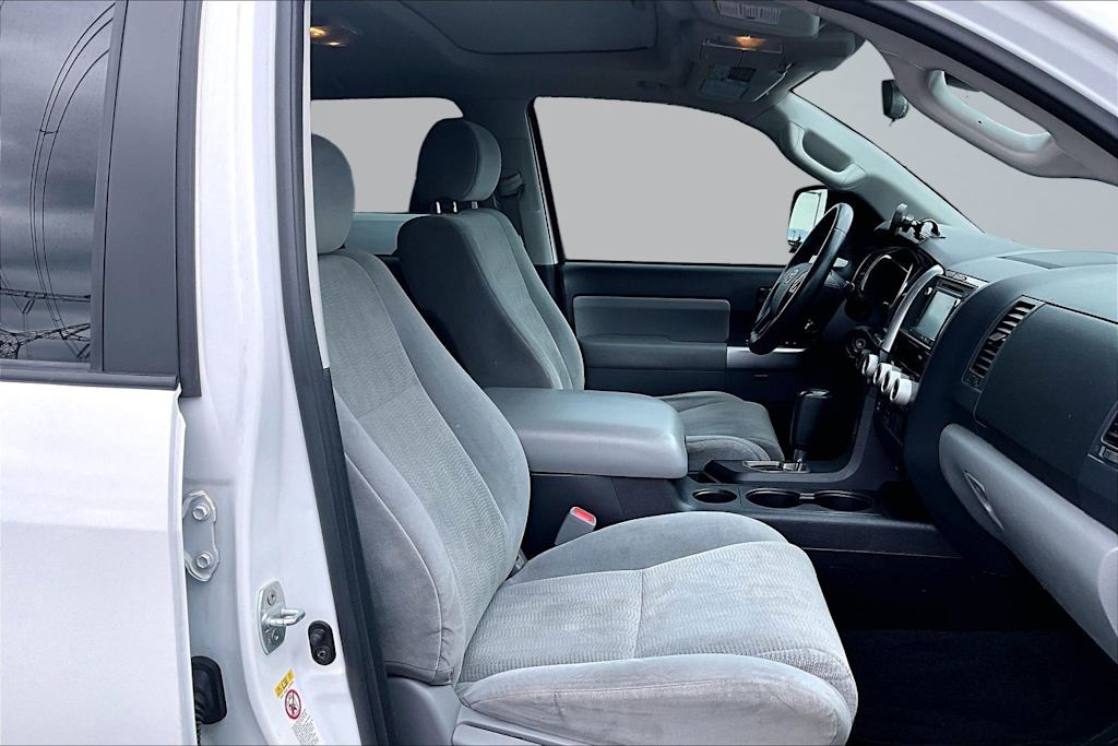 Thumbnail: 2019 Toyota Sequoia - 21