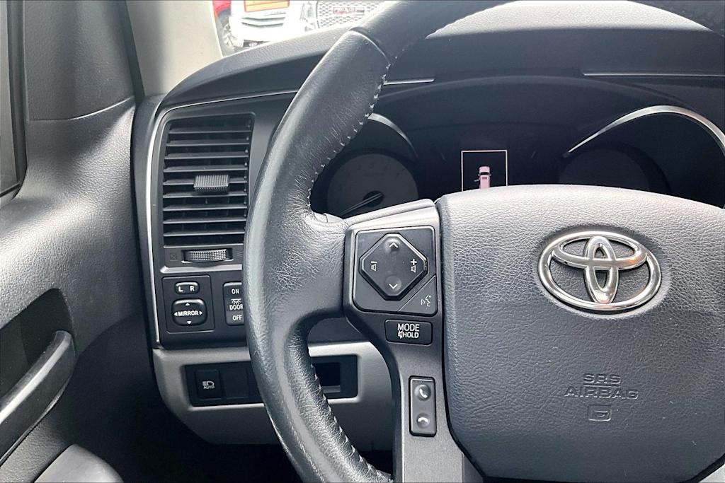 Thumbnail: 2019 Toyota Sequoia - 25