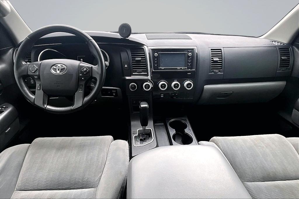Thumbnail: 2019 Toyota Sequoia - 10