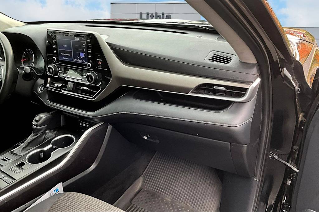 Thumbnail: 2020 Toyota Highlander - 15