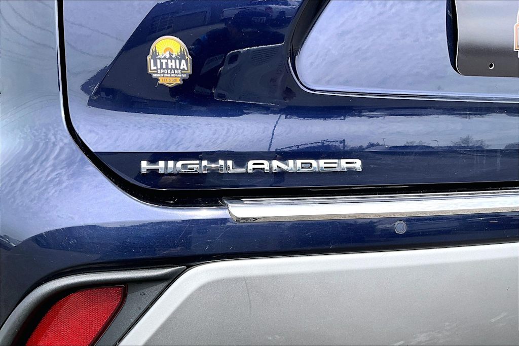 Thumbnail: 2020 Toyota Highlander - 7