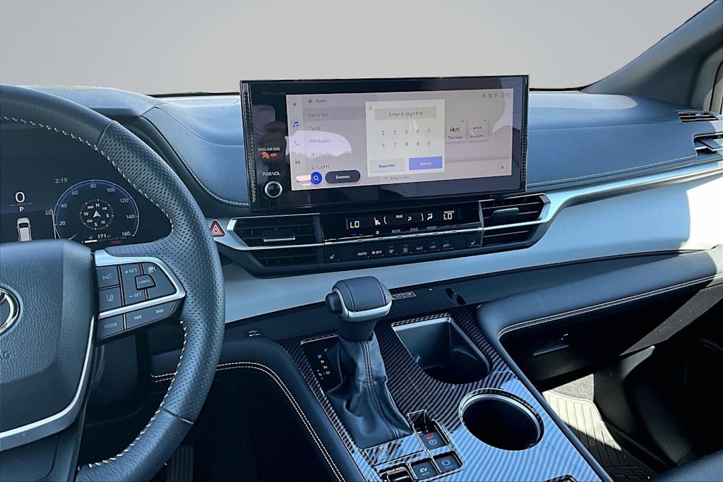 Thumbnail: 2025 Toyota Sienna - 14