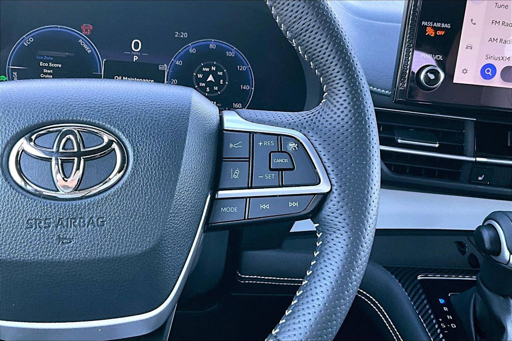 Thumbnail: 2025 Toyota Sienna - 27