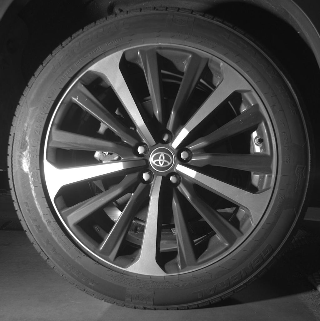 Thumbnail: 2021 Toyota Highlander - 15