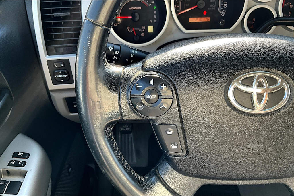 Thumbnail: 2007 Toyota Tundra - 25
