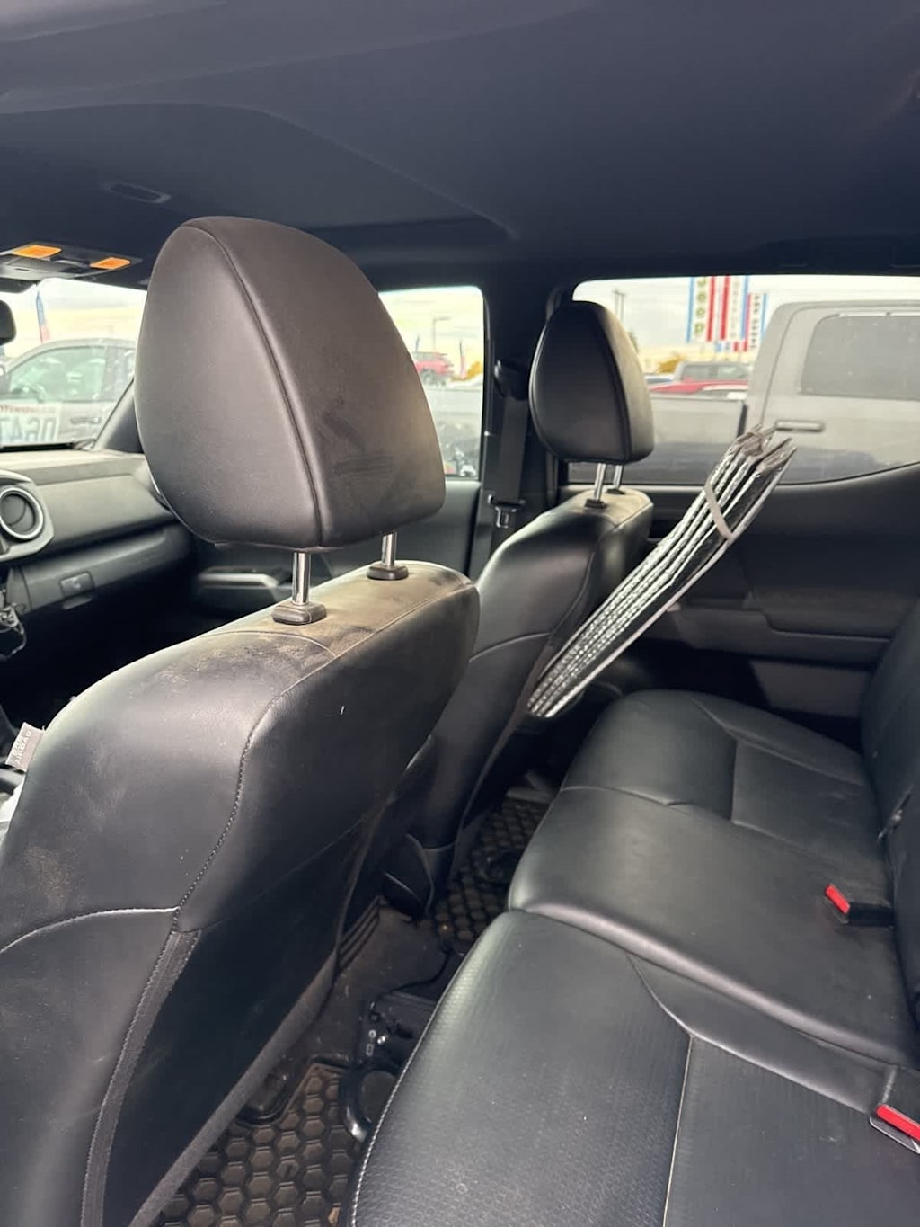 Thumbnail: 2018 Toyota Tacoma - 7