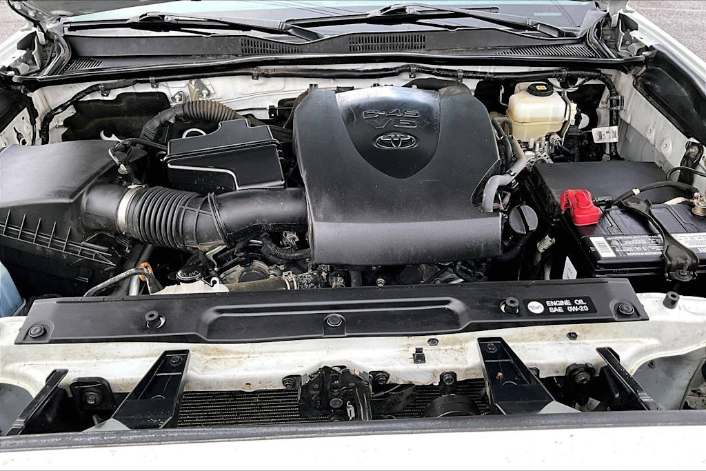 Thumbnail: 2019 Toyota Tacoma - 9