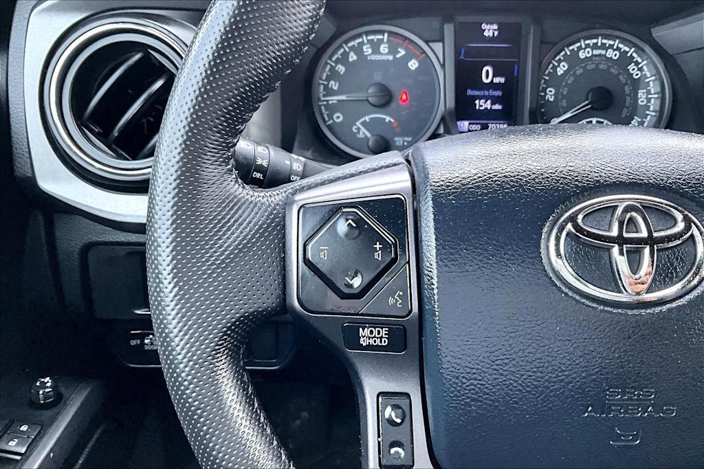 Thumbnail: 2019 Toyota Tacoma - 26