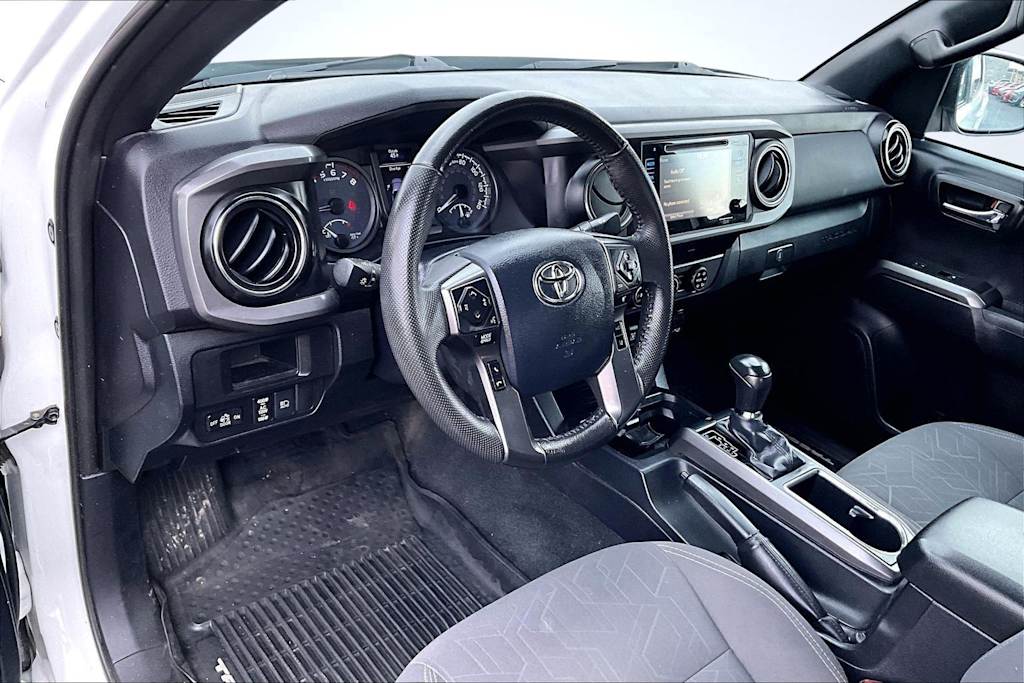 Thumbnail: 2019 Toyota Tacoma - 2