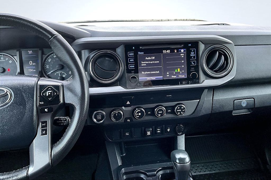 Thumbnail: 2019 Toyota Tacoma - 15