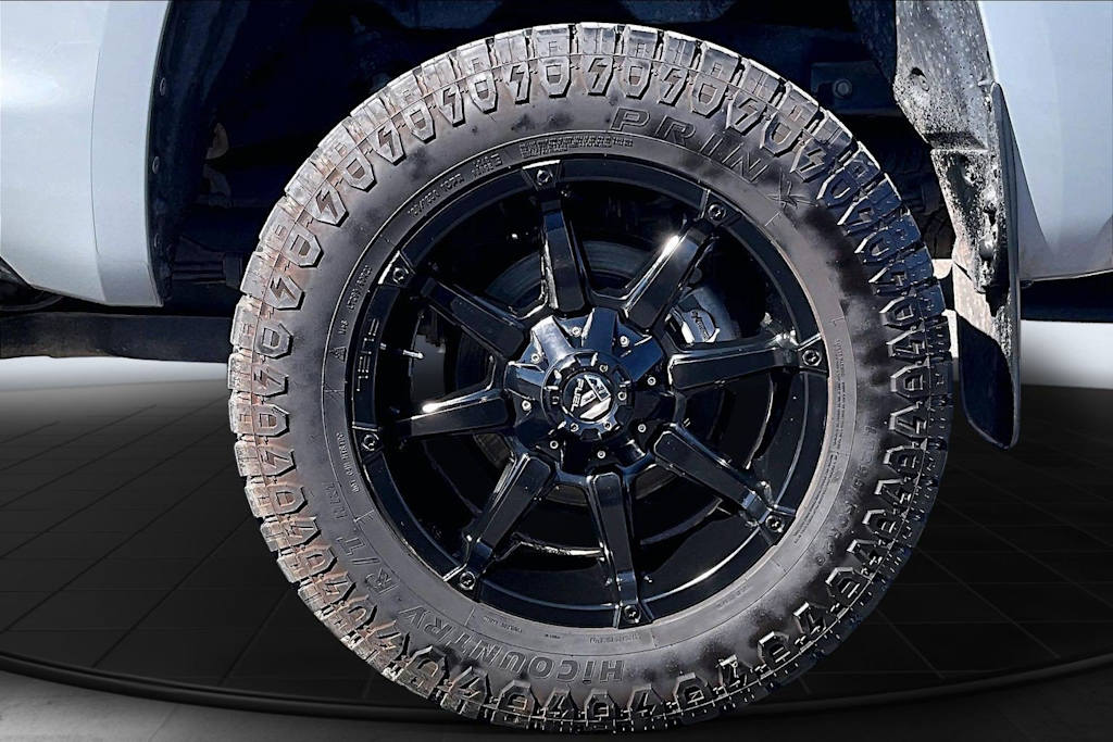 Thumbnail: 2019 Toyota Tundra - 35