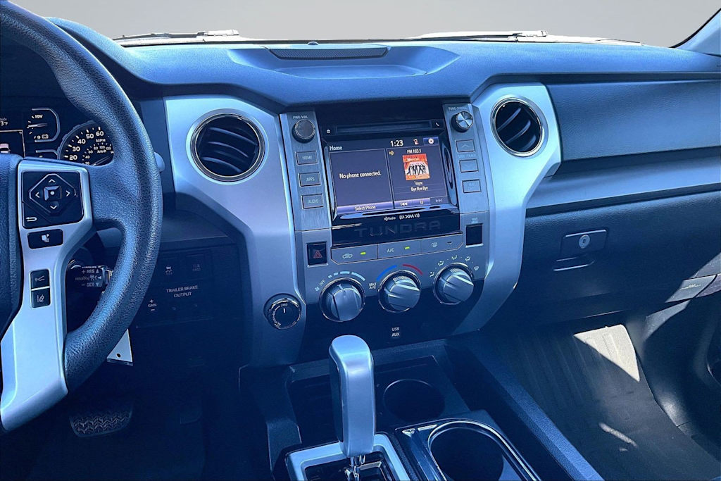 Thumbnail: 2019 Toyota Tundra - 15