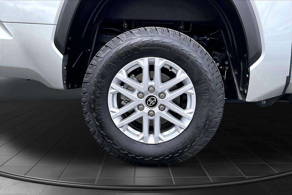 Thumbnail: 2022 Toyota Tundra - 35