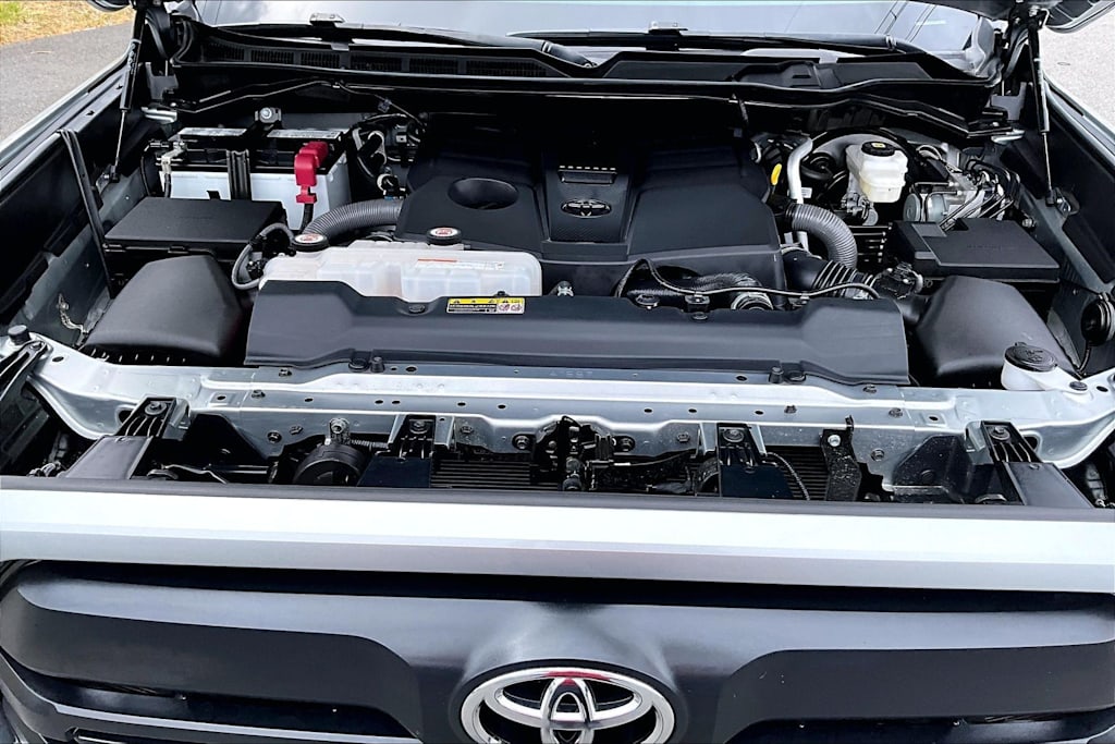 Thumbnail: 2022 Toyota Tundra - 9