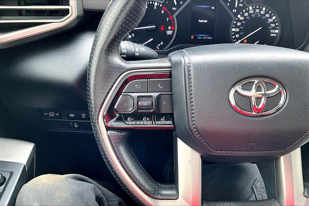 Thumbnail: 2022 Toyota Tundra - 25