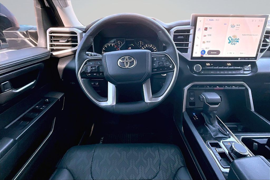 Thumbnail: 2023 Toyota Tundra - 14