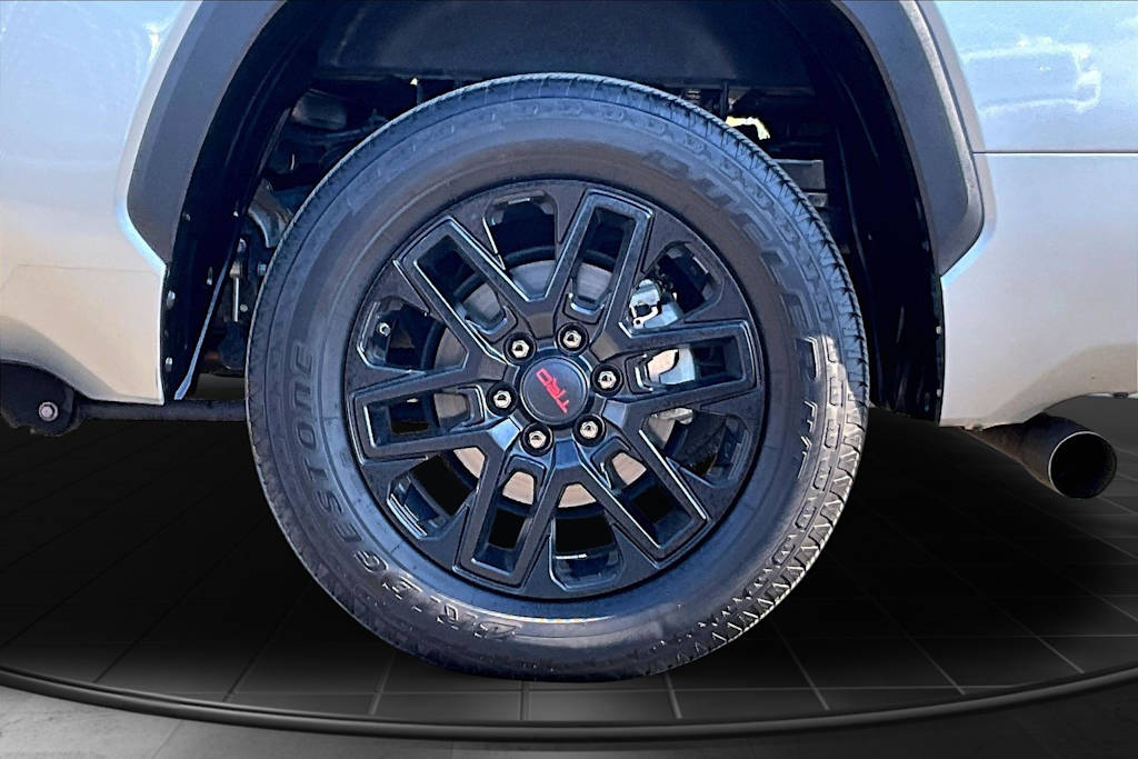 Thumbnail: 2023 Toyota Tundra - 36