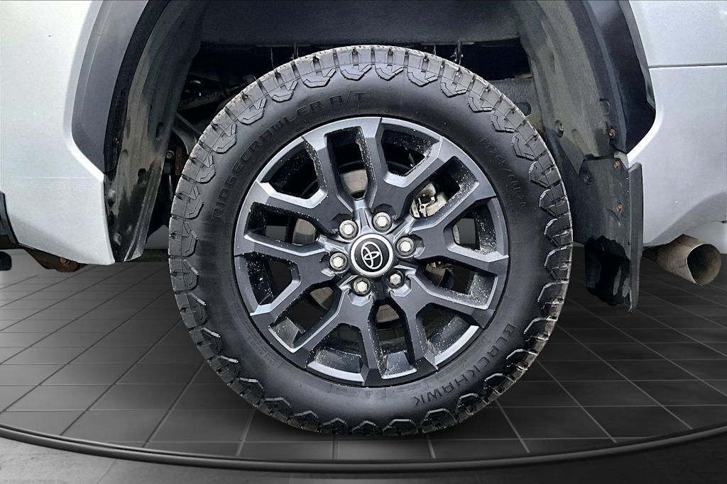 Thumbnail: 2022 Toyota Tundra - 35