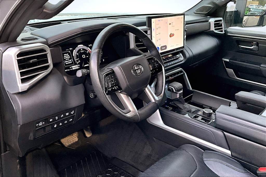 Thumbnail: 2022 Toyota Tundra - 2