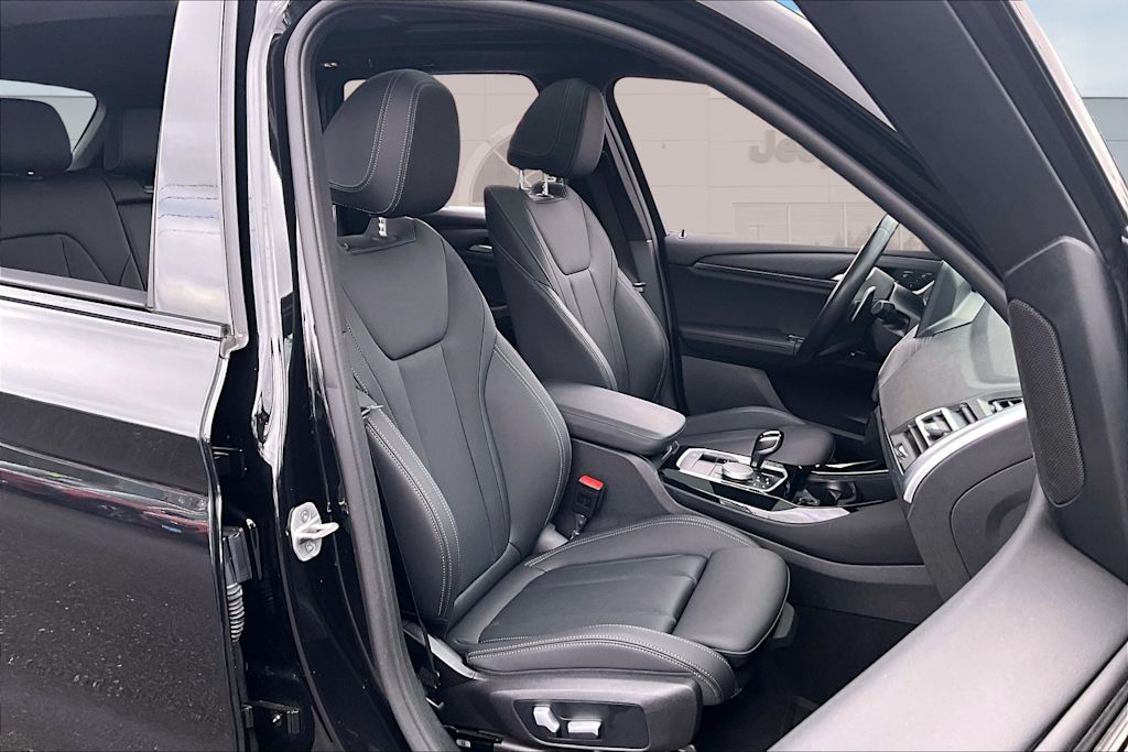 2022 BMW X3 xDrive30i 10