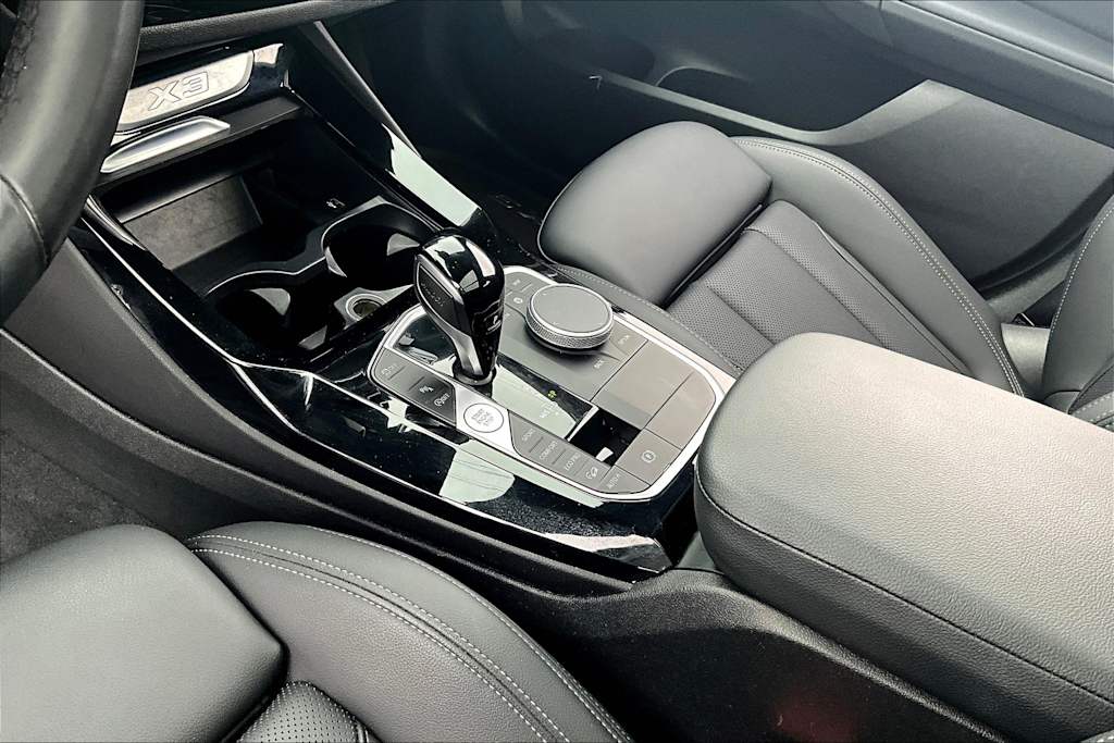 2022 BMW X3 xDrive30i 16