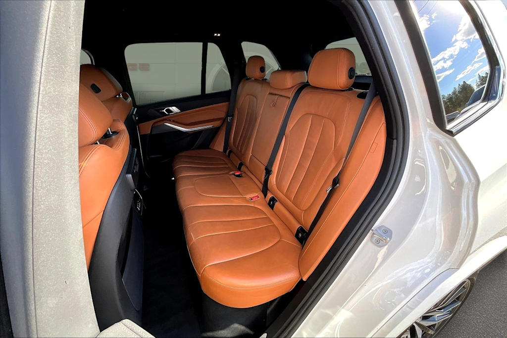 Thumbnail: 2021 BMW X5 - 13