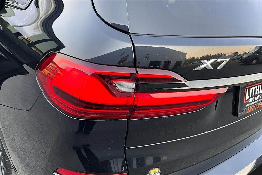 Thumbnail: 2021 BMW X7 - 32