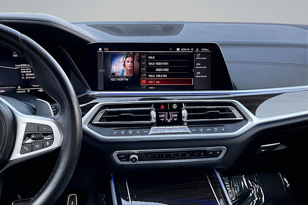Thumbnail: 2021 BMW X7 - 16