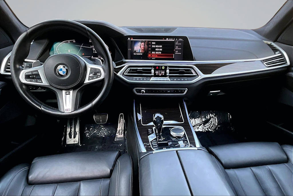 Thumbnail: 2021 BMW X7 - 10