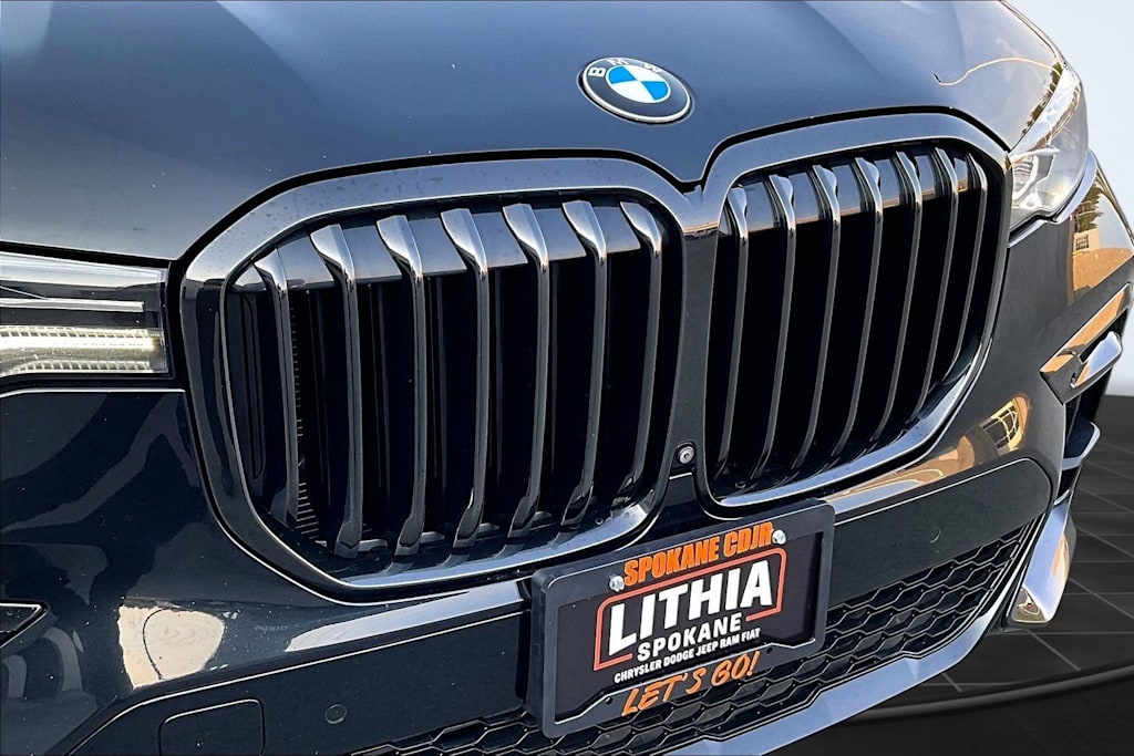 Thumbnail: 2021 BMW X7 - 33