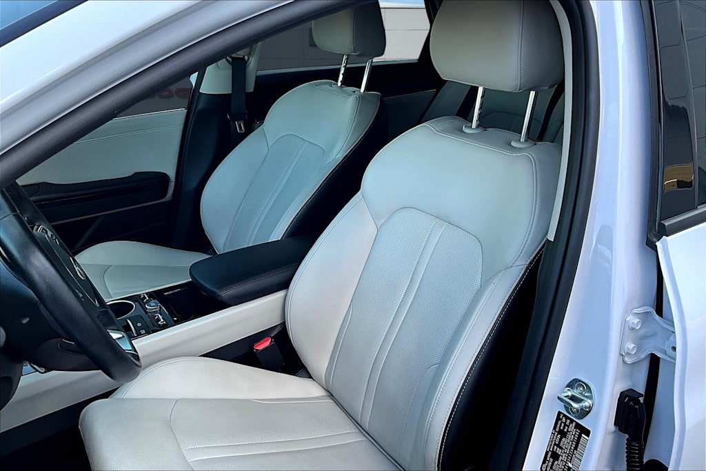 Thumbnail: 2021 Kia K5 - 10