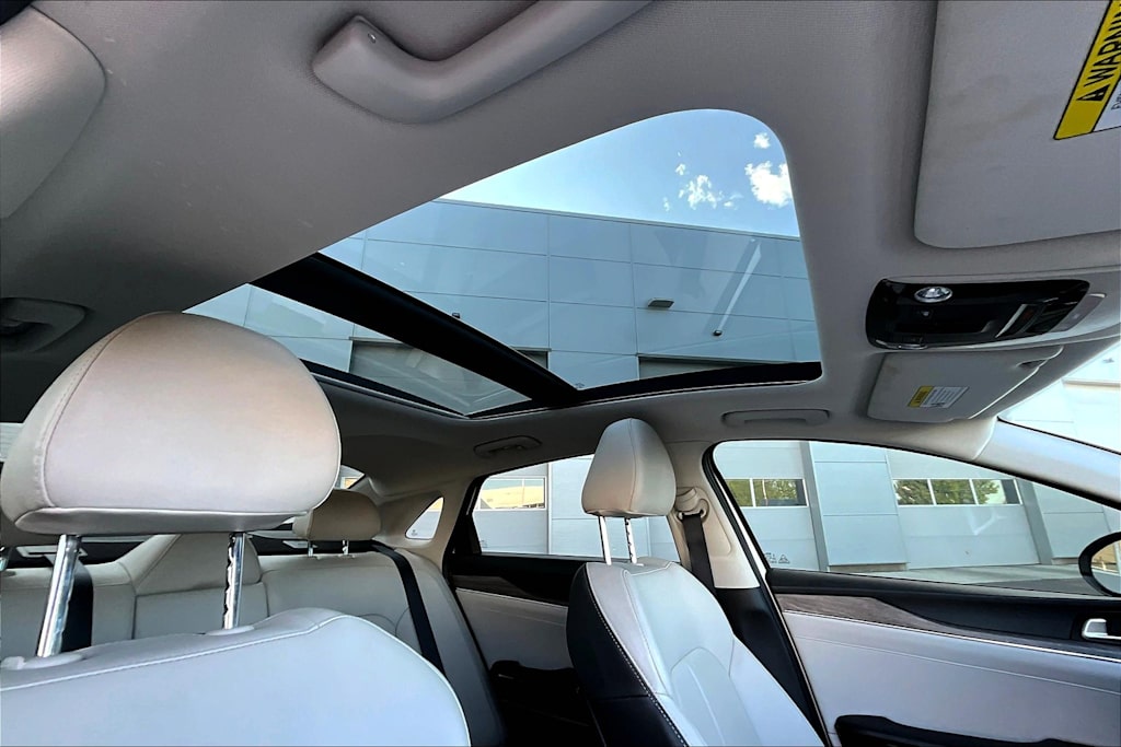 Thumbnail: 2021 Kia K5 - 26
