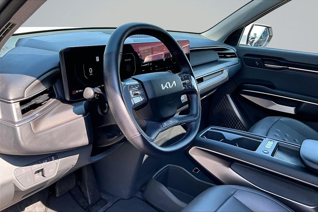 Thumbnail: 2025 Kia EV9 - 2