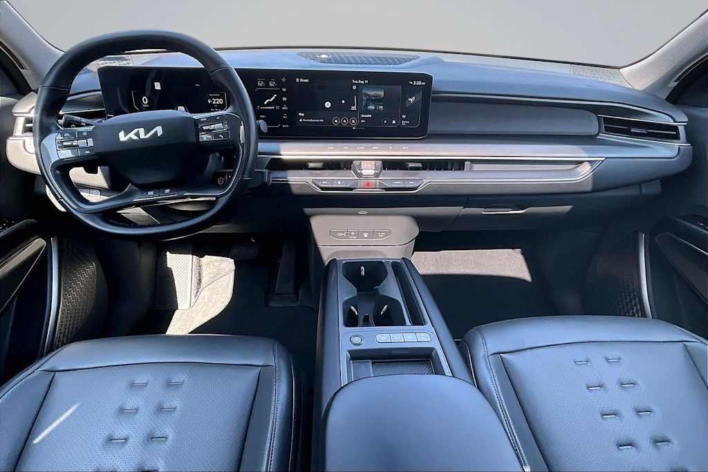 Thumbnail: 2025 Kia EV9 - 10