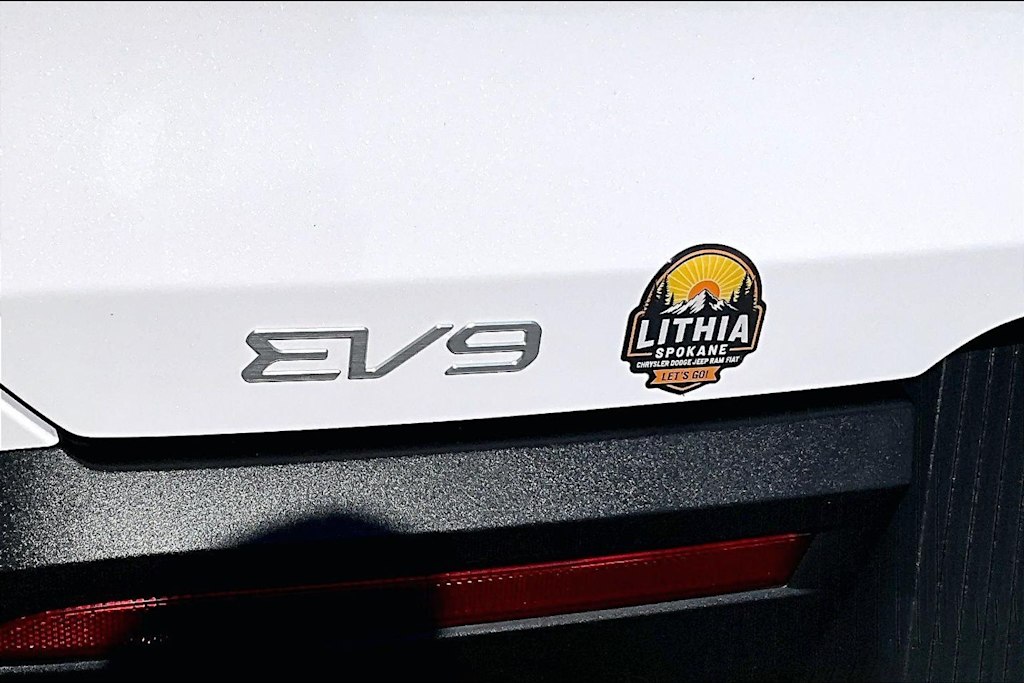 Thumbnail: 2025 Kia EV9 - 7