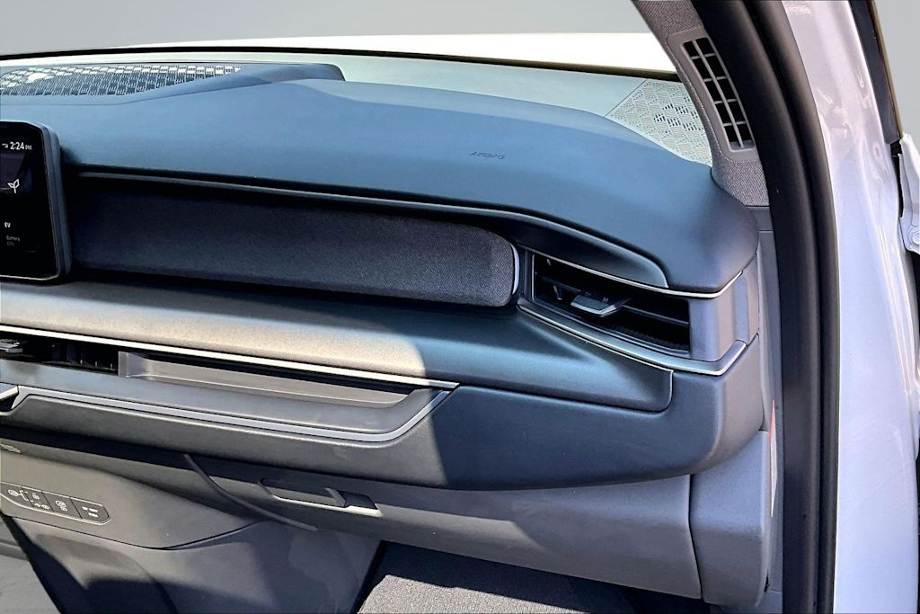 Thumbnail: 2025 Kia EV9 - 26
