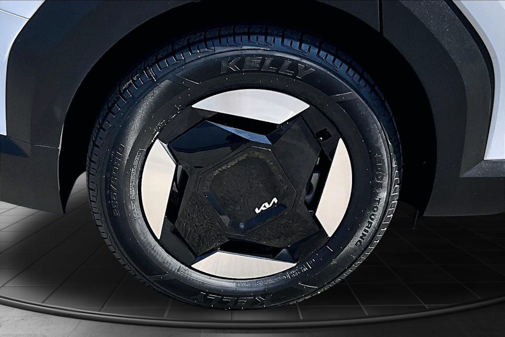Thumbnail: 2025 Kia EV9 - 35
