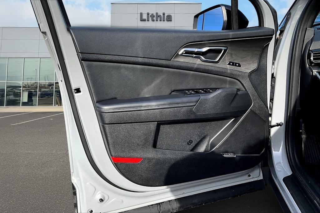 Thumbnail: 2023 Kia Sportage - 28