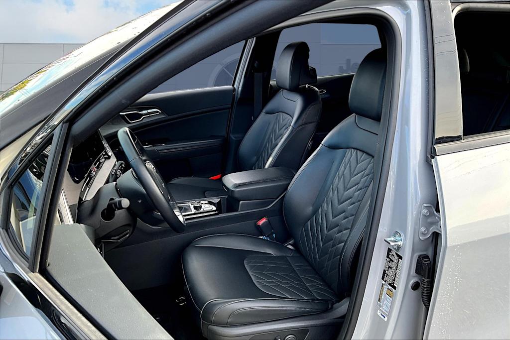 Thumbnail: 2023 Kia Sportage - 10