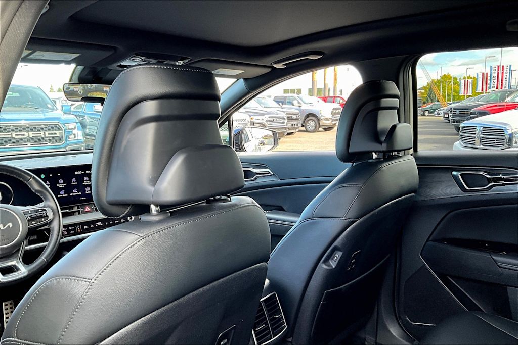 Thumbnail: 2023 Kia Sportage - 11